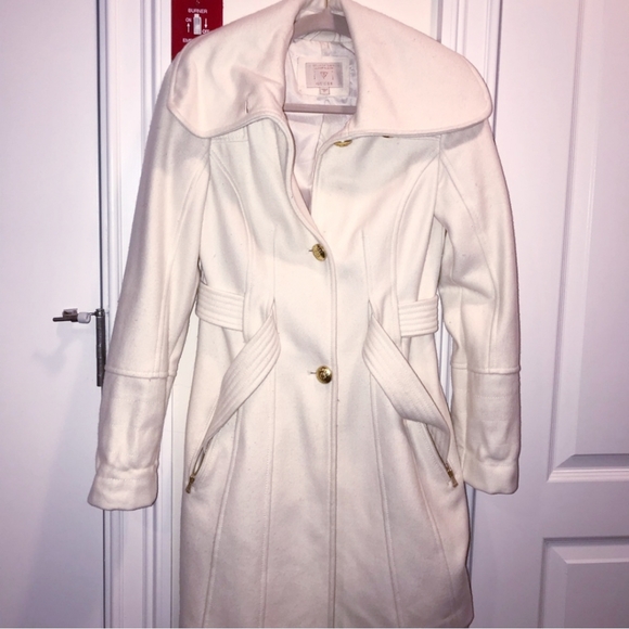 Guess Jackets & Blazers - Guess Trench Coat | XS | Cream